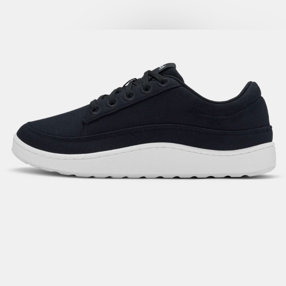 NIB Allbirds Mens Canvas Pacer Size 8 Natural Black Blizzard Sole